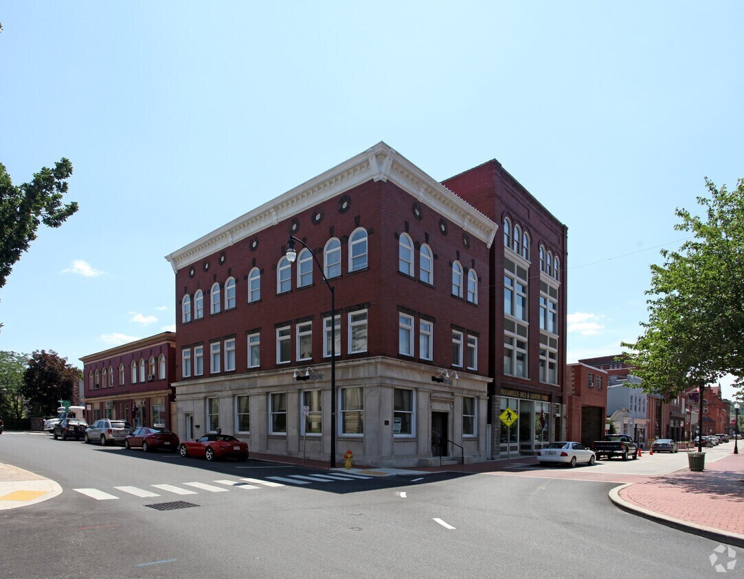 53 N Liberty St Cumberland, MD 21502 Office Property for Lease on