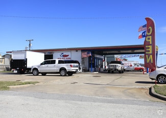 2732 Palmer Hwy  