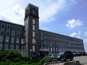 Fall River, MA Retail, Industrial - 657 Quarry St