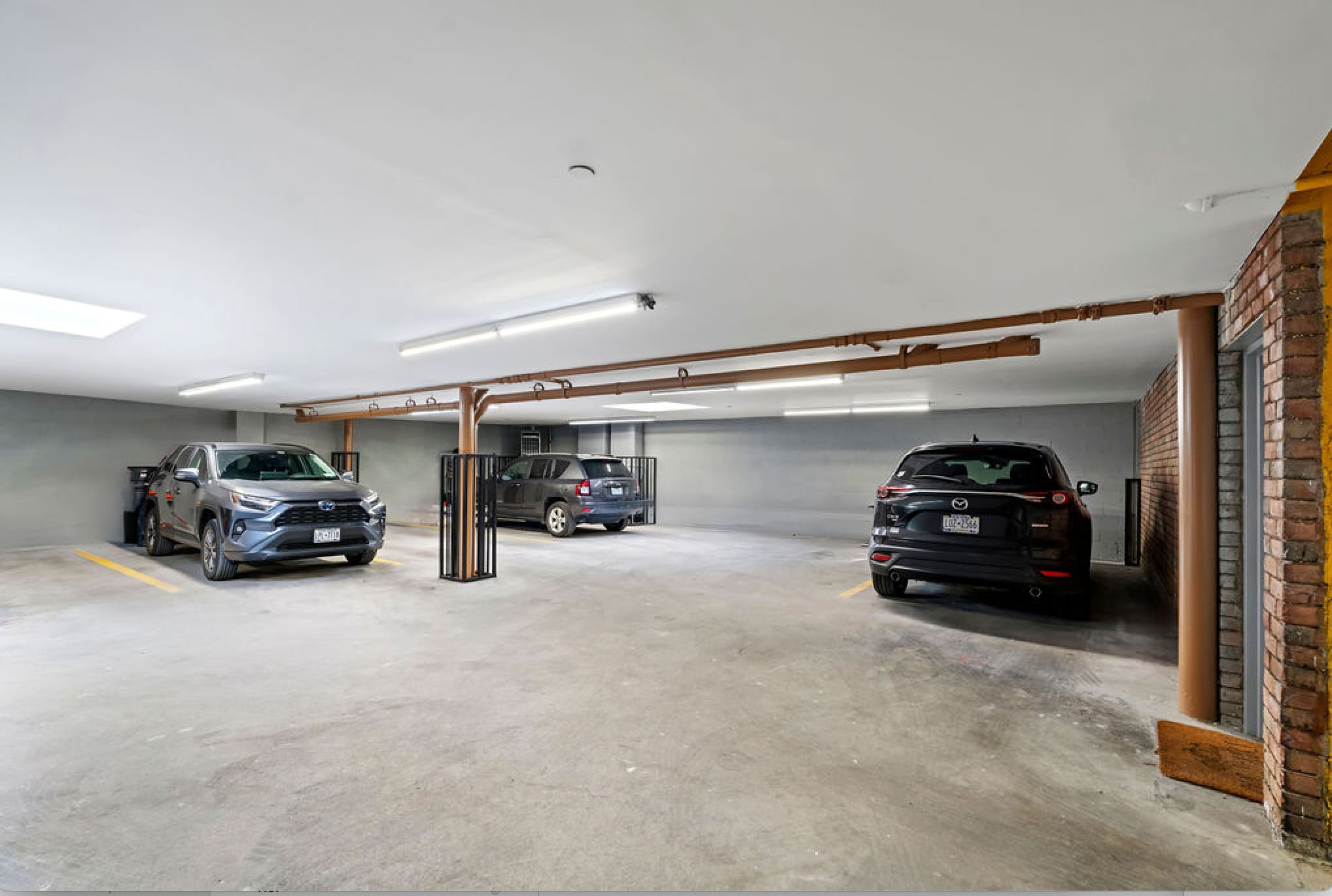 1043 47th Ave, Long Island City, NY for Sale