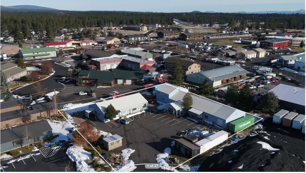 592 N Sisters Park Ct, Sisters, OR for Sale