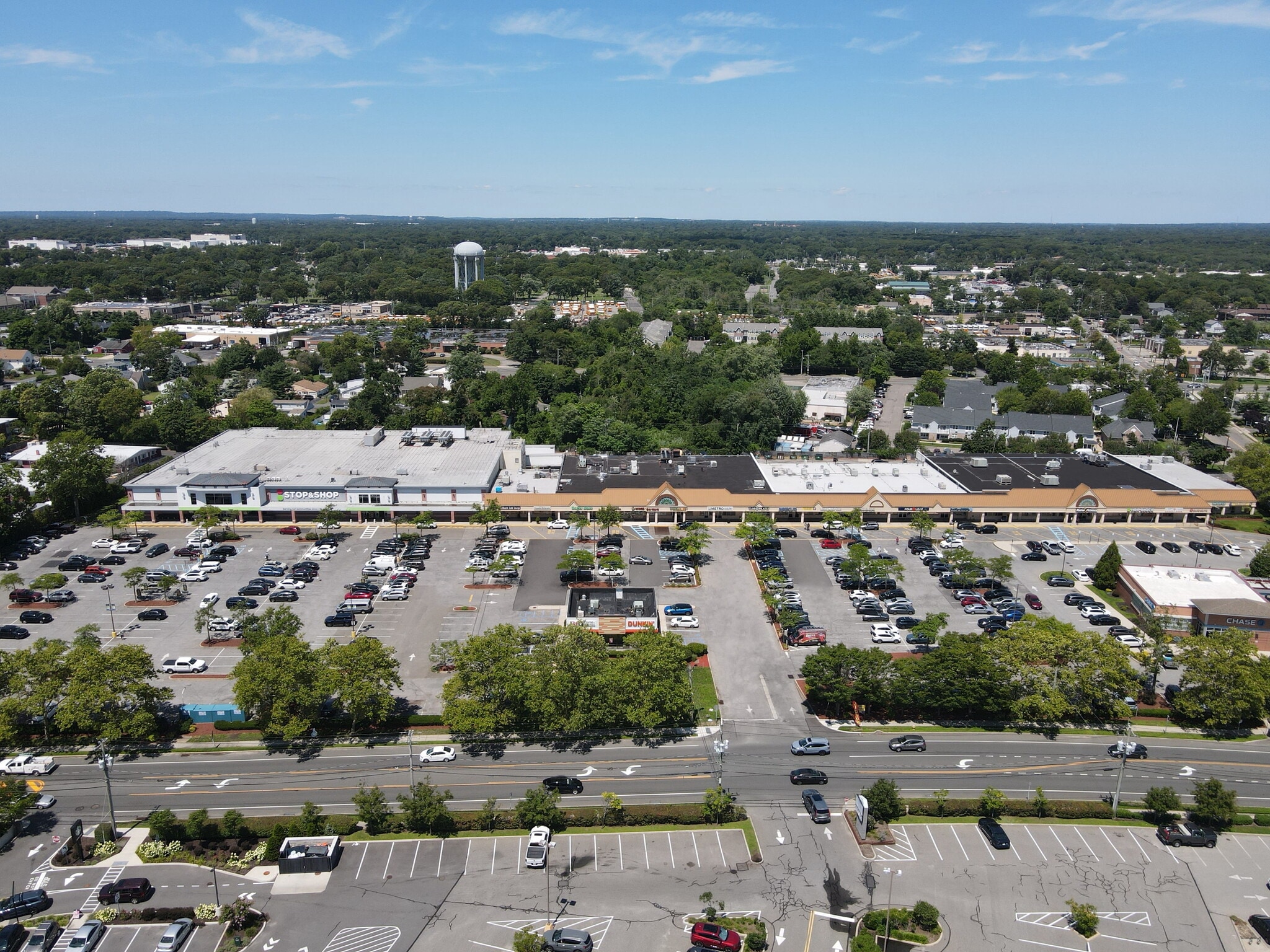 533-605 Montauk Hwy, Bay Shore, NY for Rent