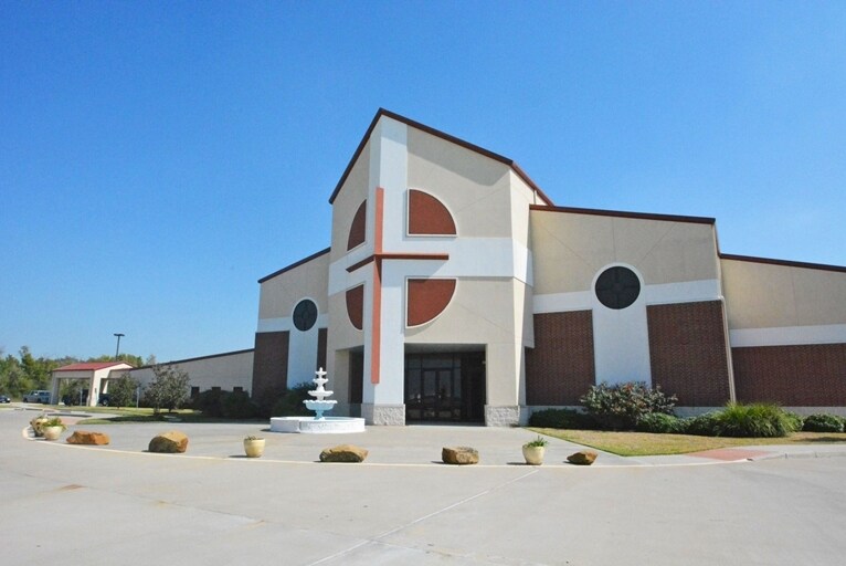 8955 South Fwy, Houston, TX for Rent