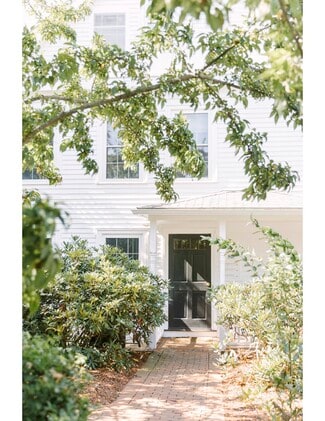 Natick, MA Coworking Space - 6-8 Pleasant St