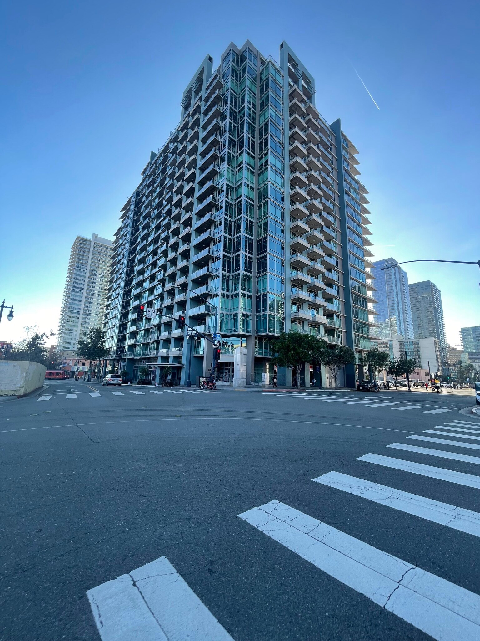 1040-1080 Park Blvd, San Diego, CA for Rent