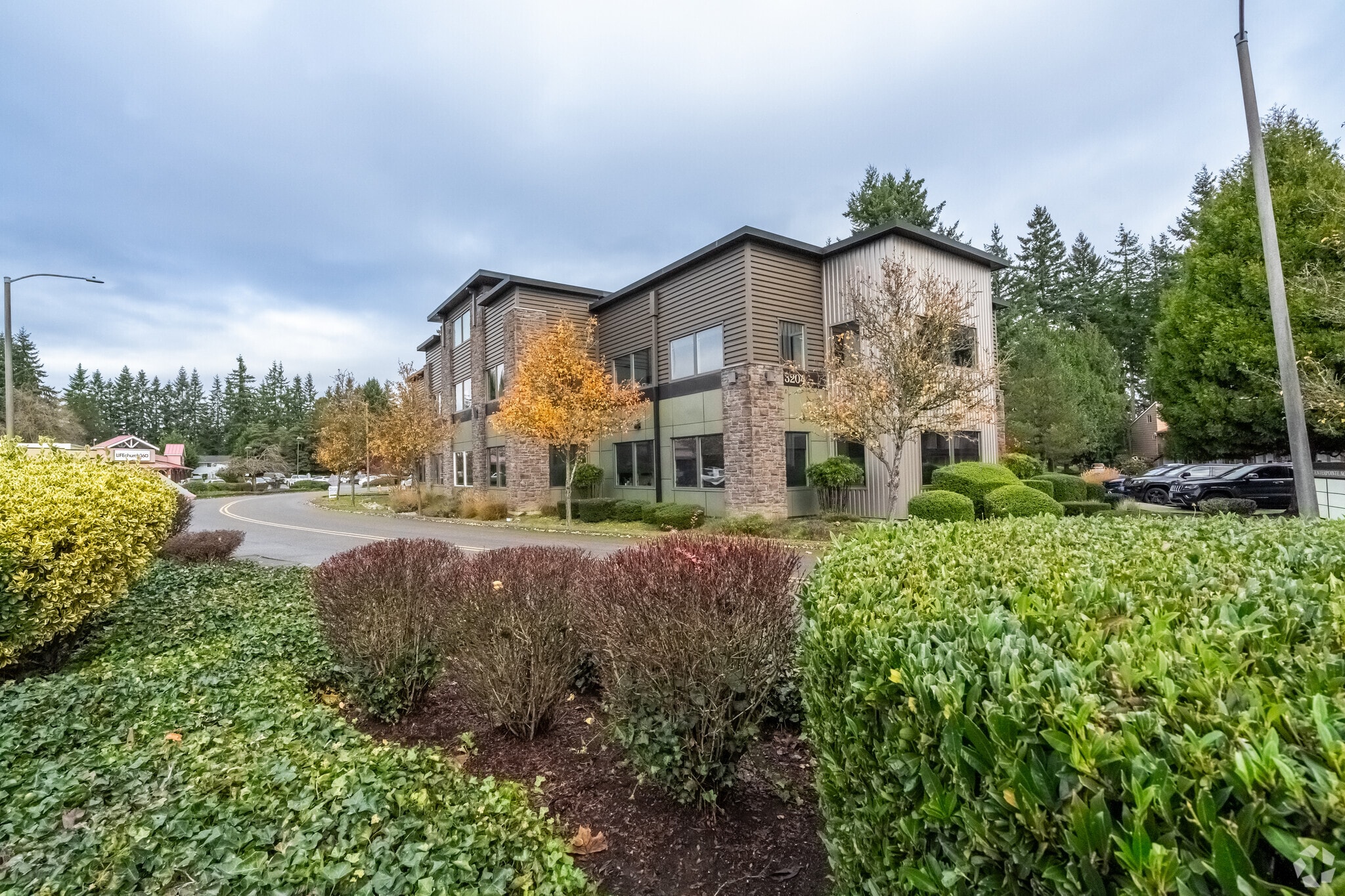 3204 Smokey Point Dr, Arlington, WA for Rent