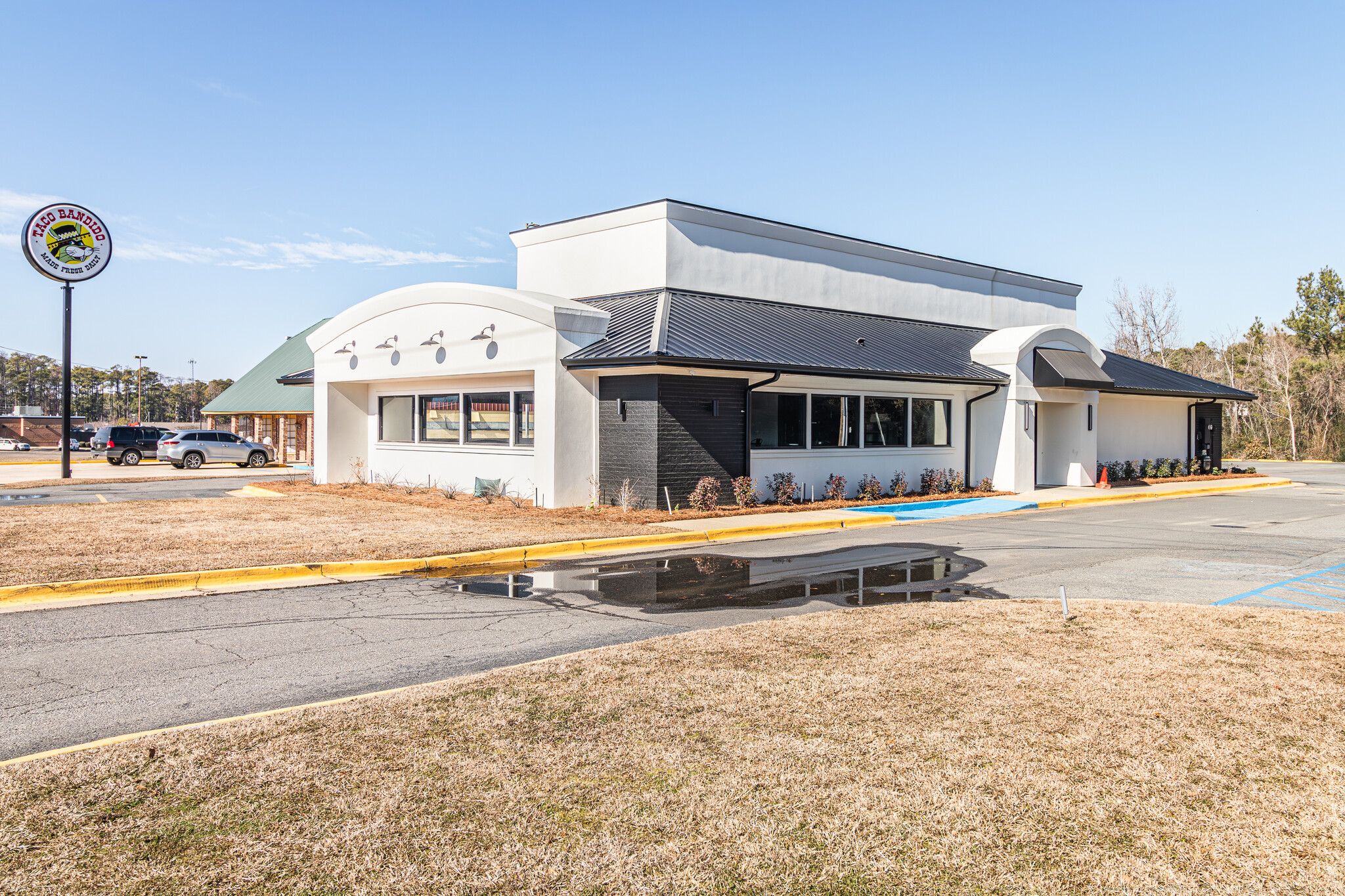 2057 E Madison Ave, Bastrop, LA for Sale