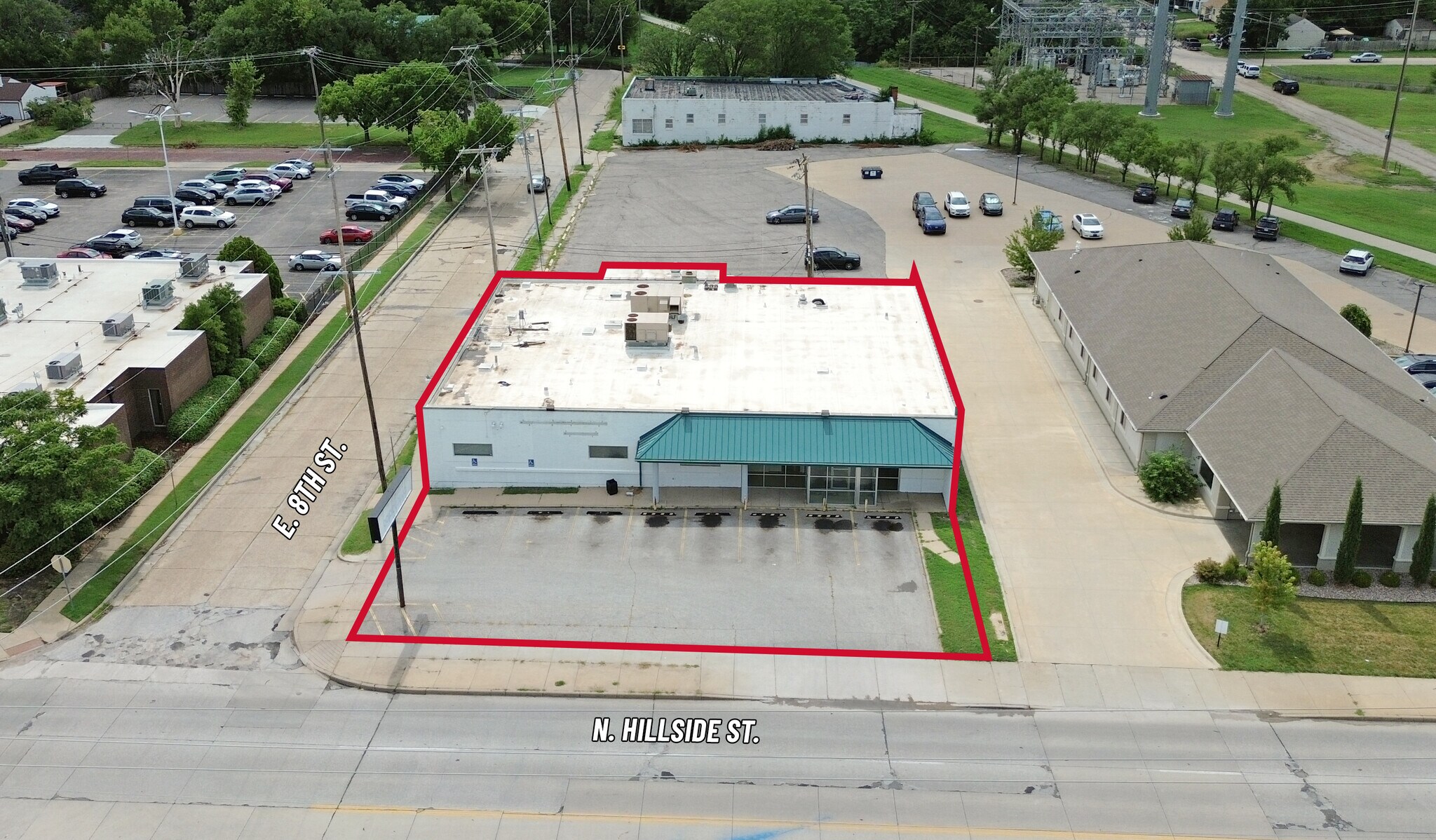 907 N Hillside, Wichita, KS for Rent