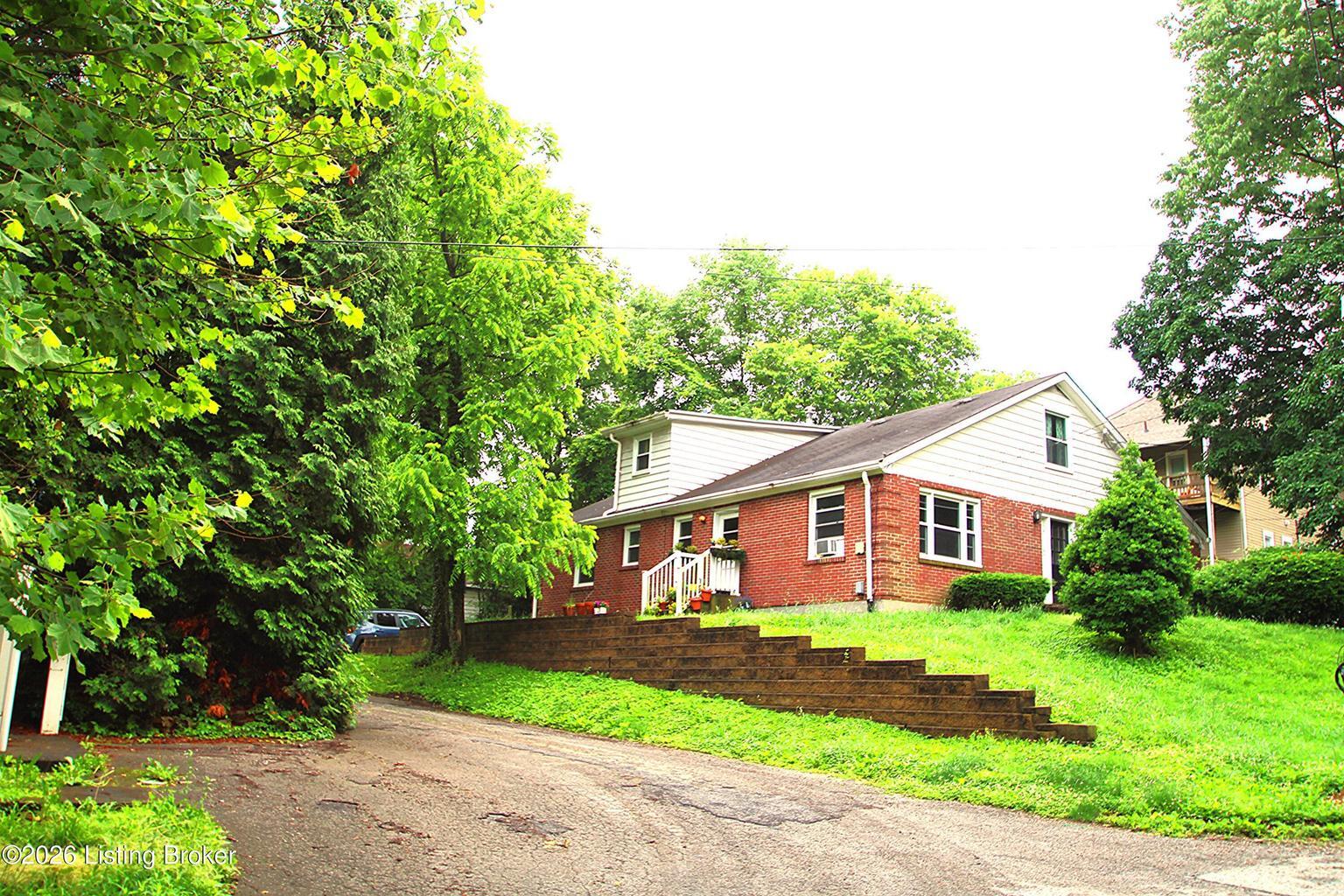 2322 Sycamore Ave, Louisville, KY for Sale