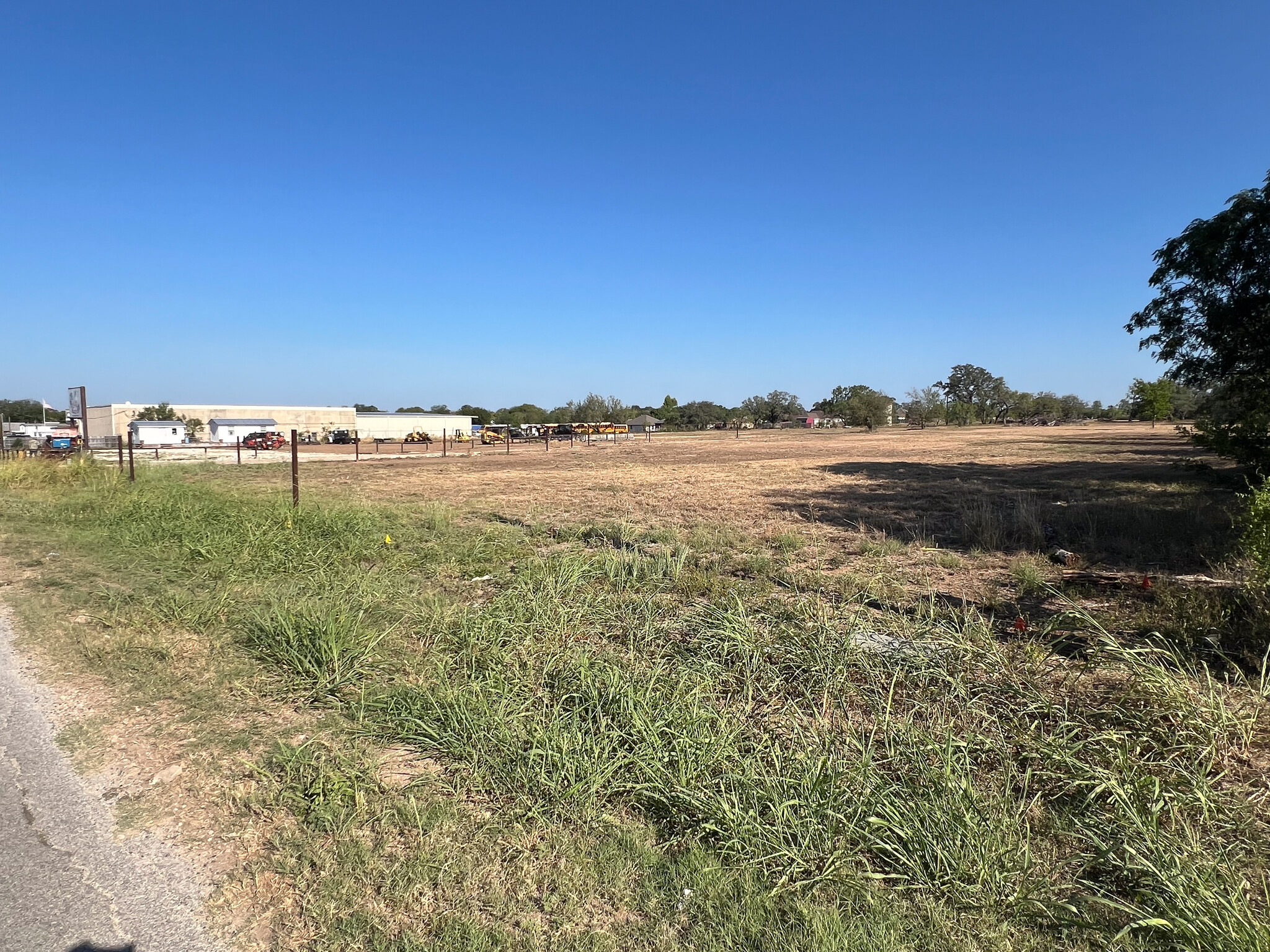 146 18th Street, Hondo, TX for Sale