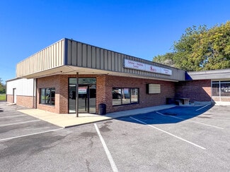 Mascoutah, IL Office/Retail - 1040 W Main St