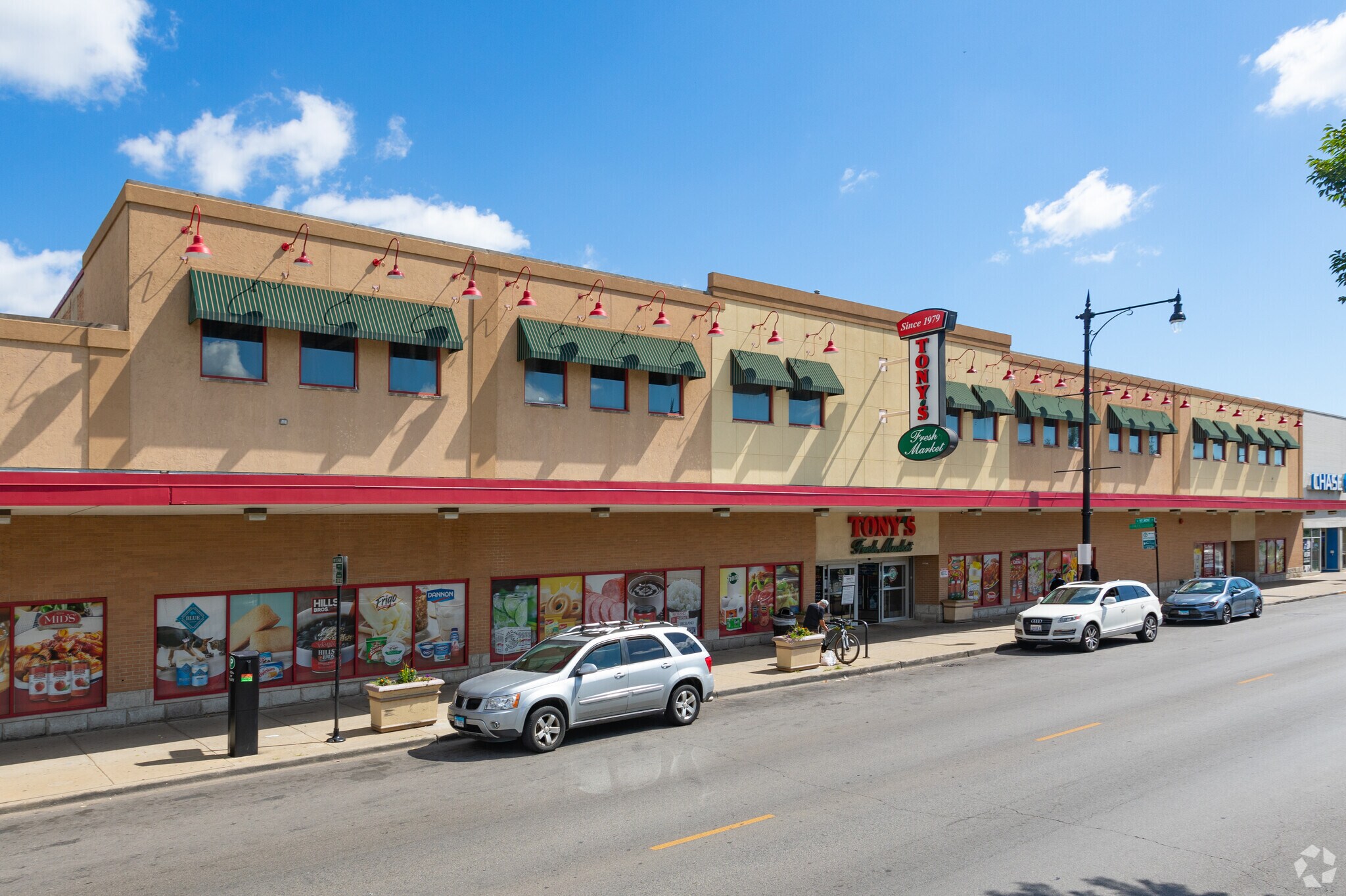 5630 W Belmont Ave, Chicago, IL for Rent