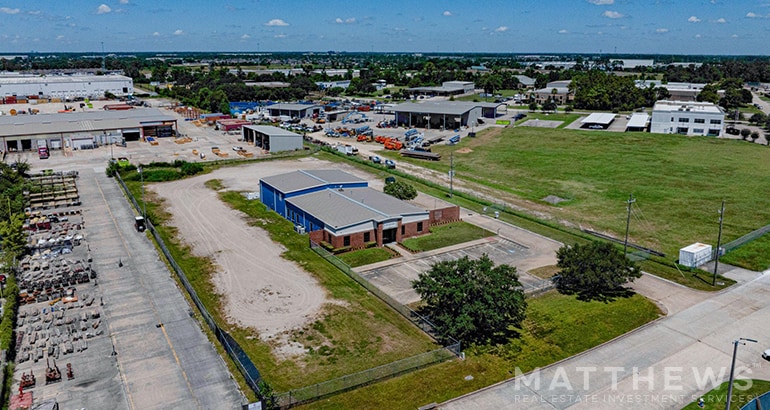 19101 Oil Center Blvd, Houston, TX for Rent