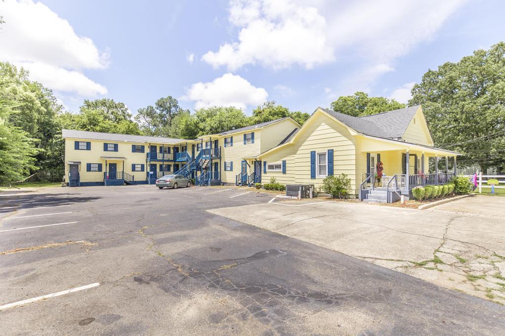 615 Elberta St, Fort Valley, GA for Sale