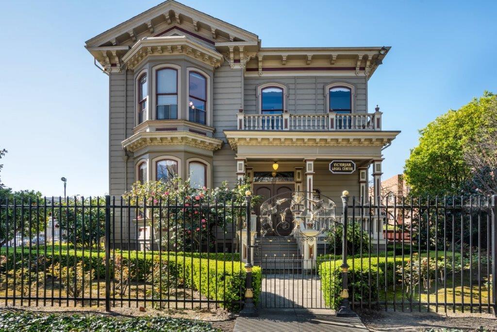 653 11th St, Oakland, CA for Sale