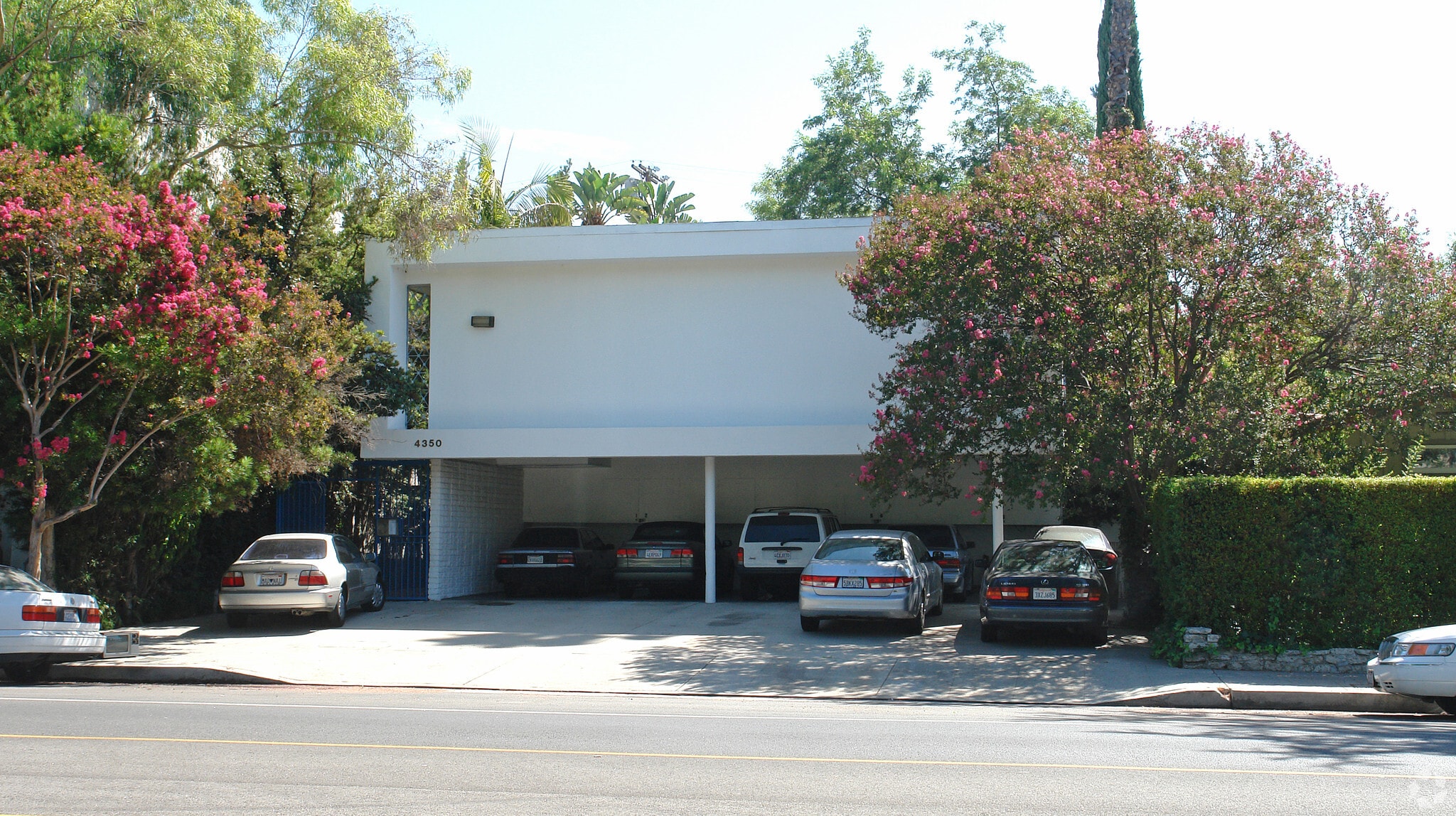 4350 Colfax Ave, Studio City, CA for Sale