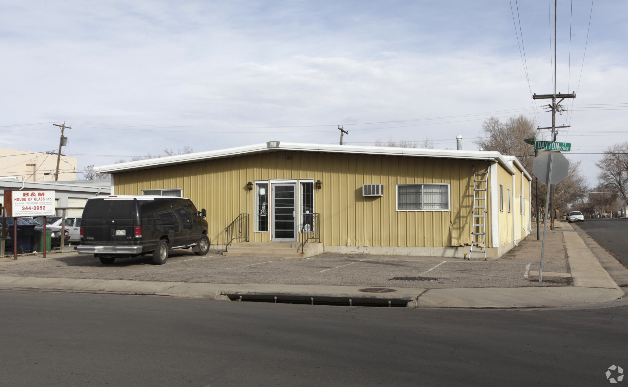 2300 Dayton St, Aurora, CO for Rent