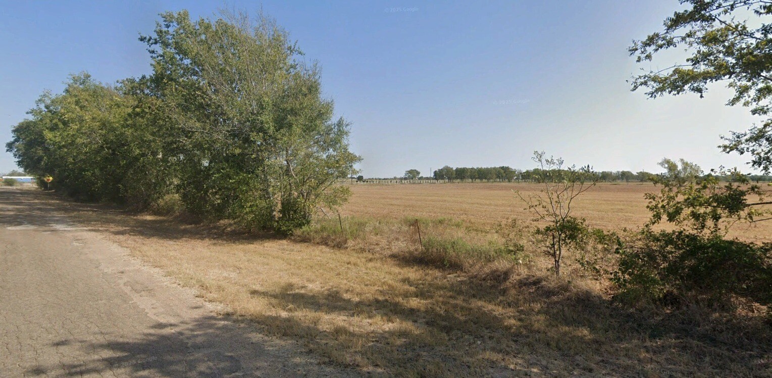 000 Bell Road, Waller, TX for Sale