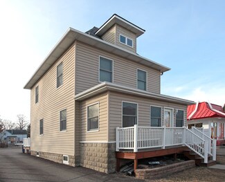 Faribault, MN Storefront Retail/Residential - 511 4th St NW