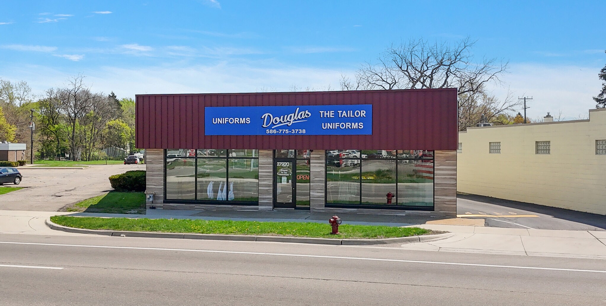27920 Gratiot Ave, Roseville, MI for Sale