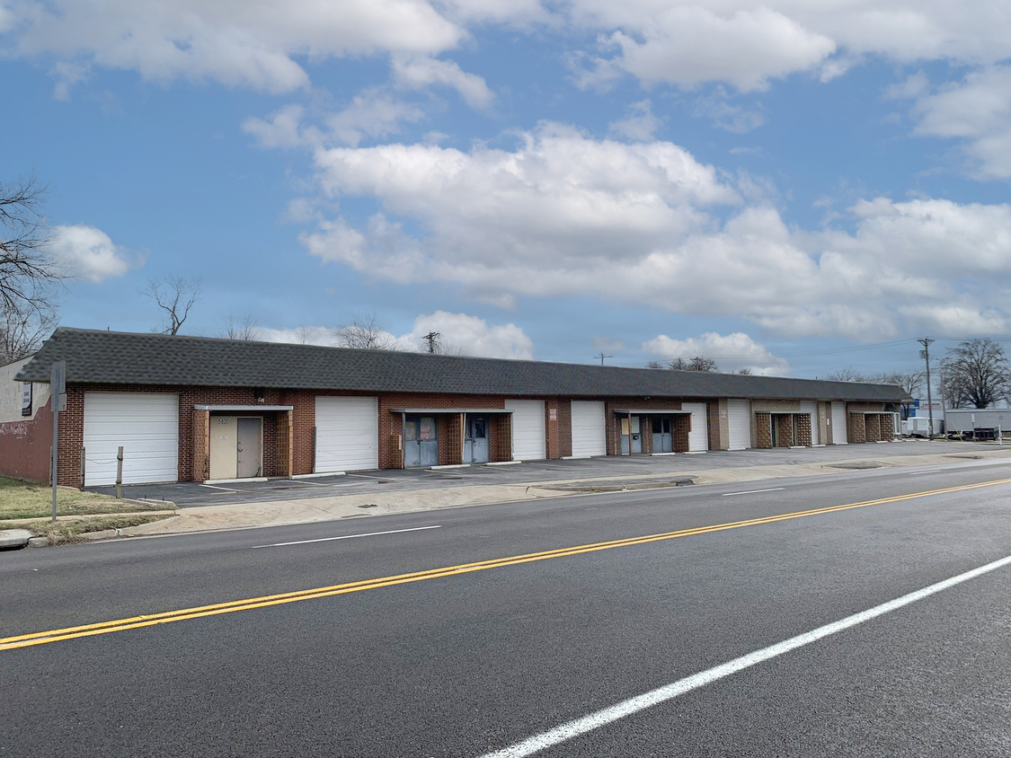 5800-5814 N Hanley Rd, Saint Louis, MO for Rent