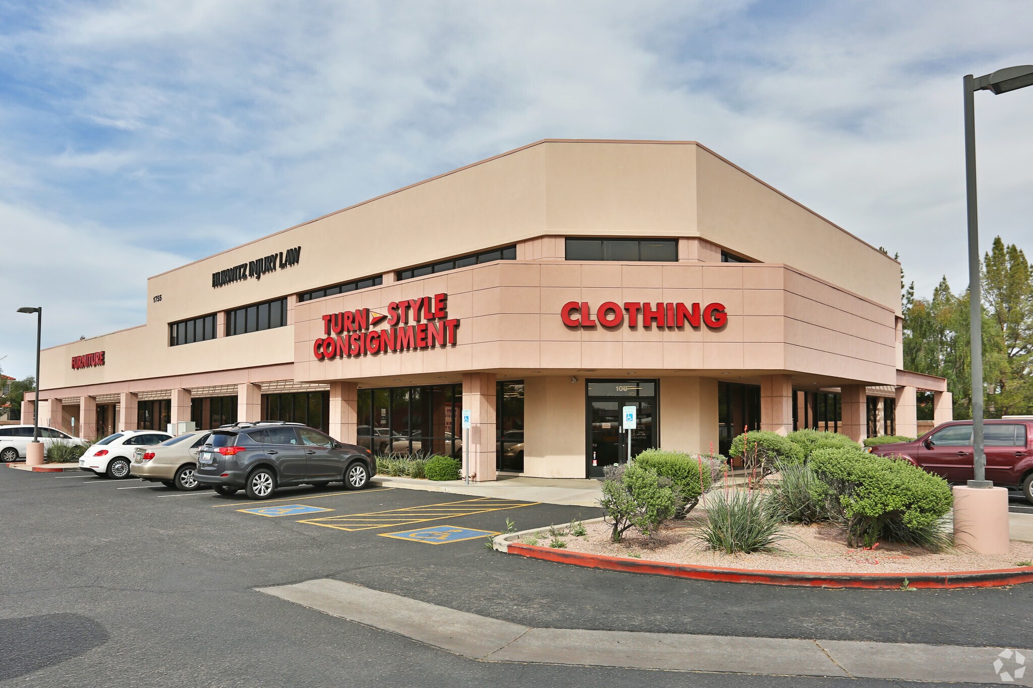 1755 S Val Vista Dr, Mesa, AZ for Rent