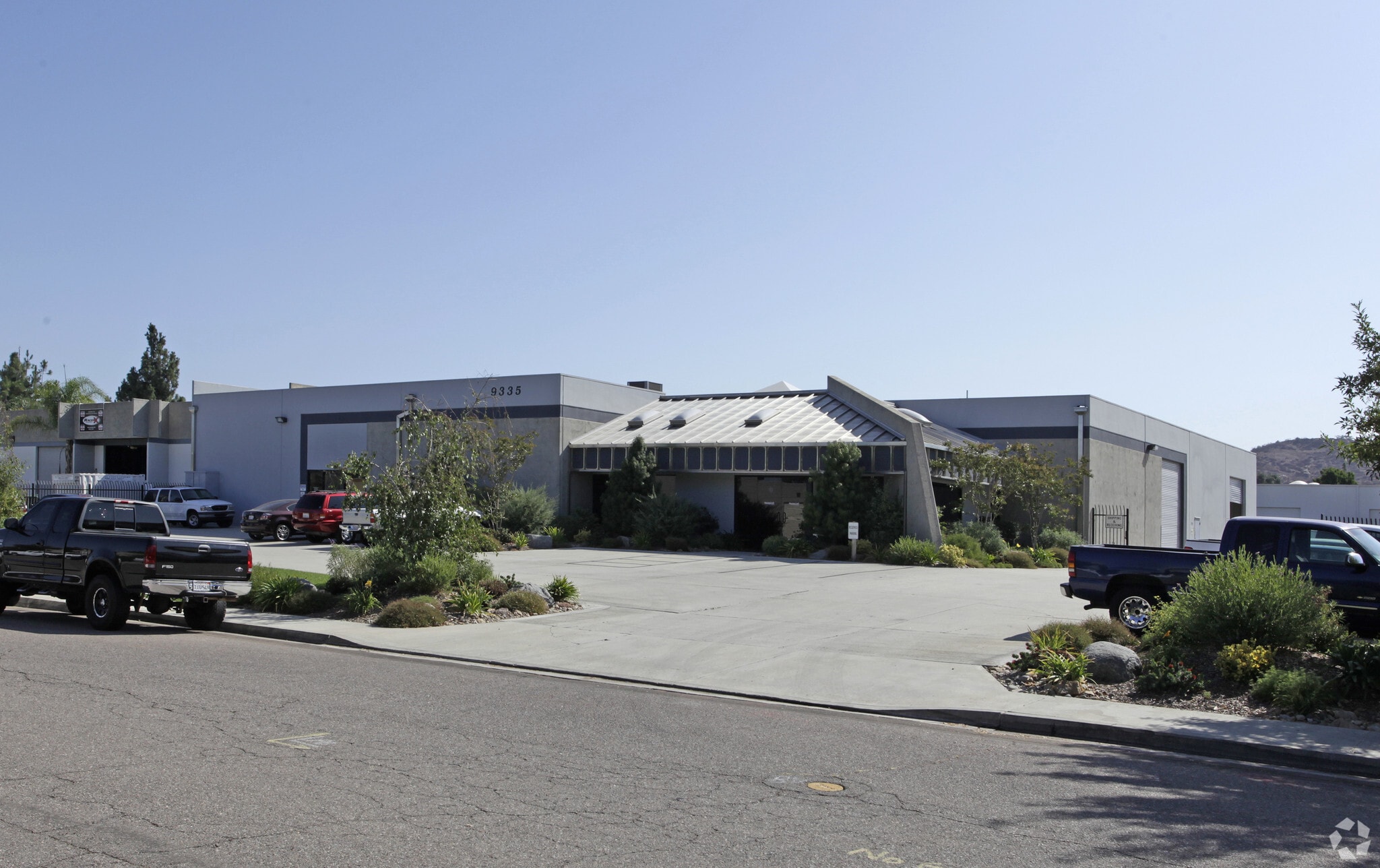 9335 Stevens Rd, Santee, CA for Rent