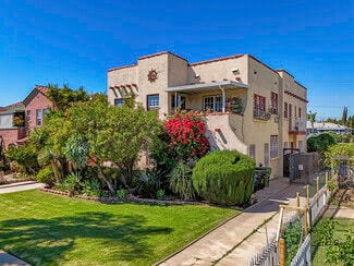 Los Angeles, CA Multi-Family - 1945 S Bronson Ave