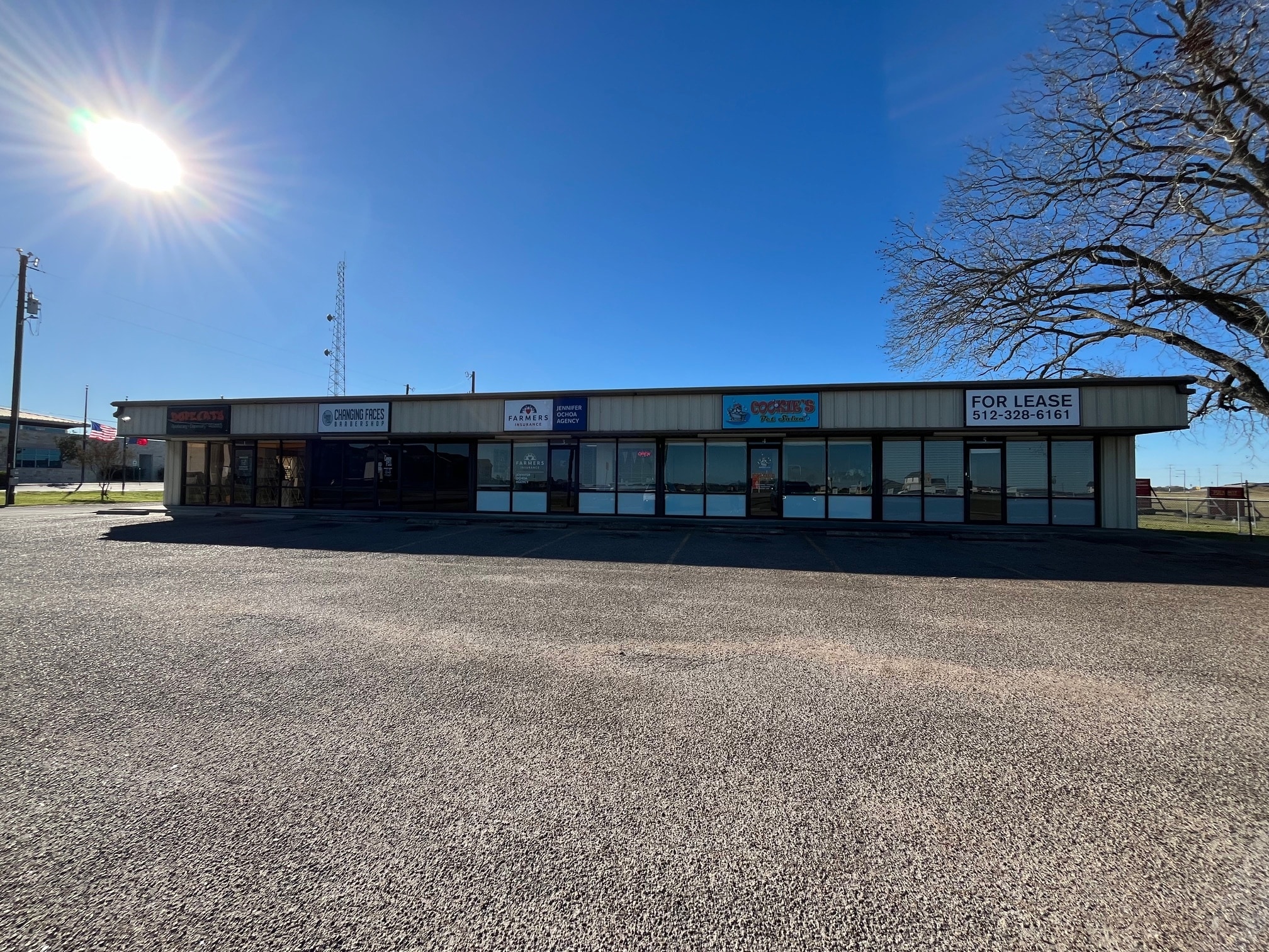 2000 W San Antonio St, Lockhart, TX for Rent