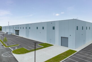 Yaphank, NY Industrial - 1001 Express Drive North