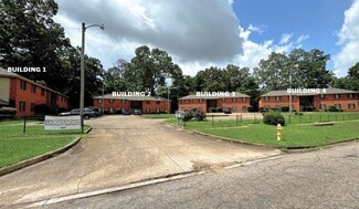 Montgomery, AL Apartments - 821 W Edgemont Ave