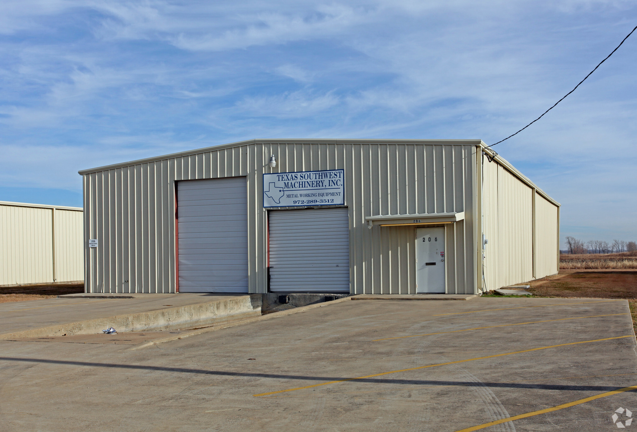 206 Industrial Dr, Forney, TX for Rent