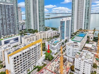 Miami, FL Commercial Land - 452 NE 30th St
