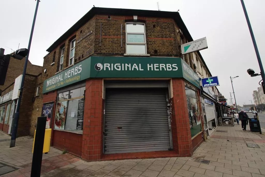 113-113A Welling High St, Welling, LND for Rent