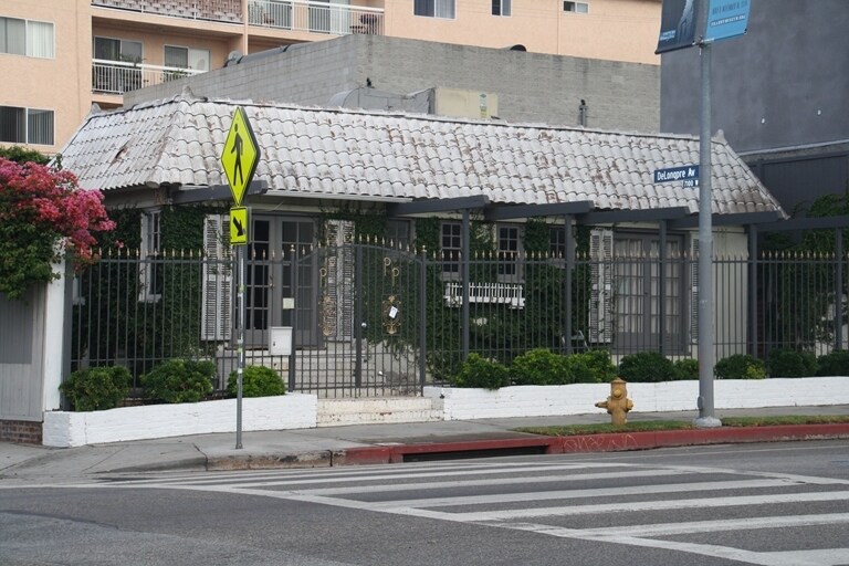 1401 N La Brea Ave, Los Angeles, CA for Rent