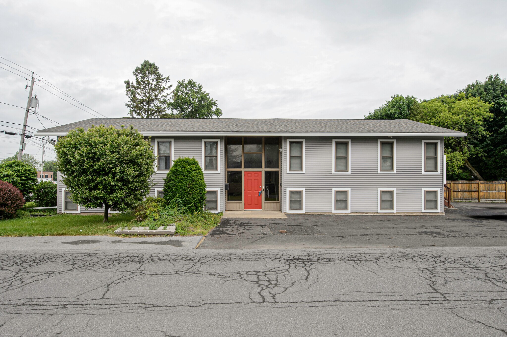 2500 Brewerton Rd, Mattydale, NY for Rent