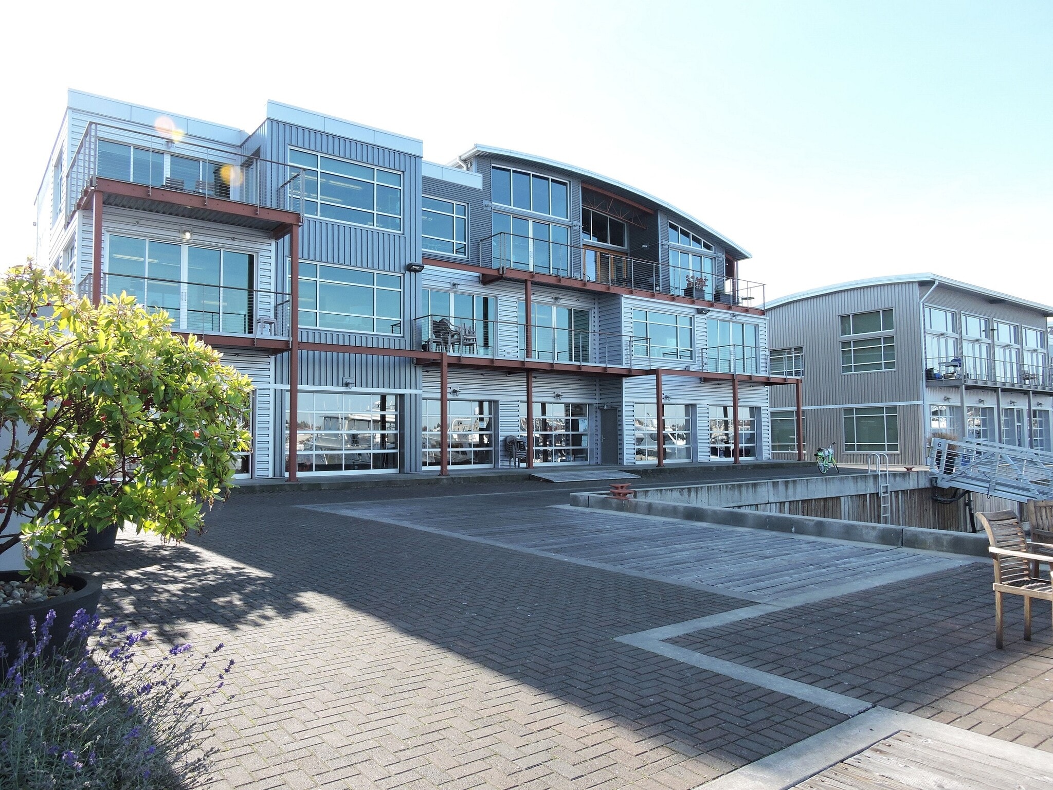 2284-2360 W Commodore Way, Seattle, WA for Rent