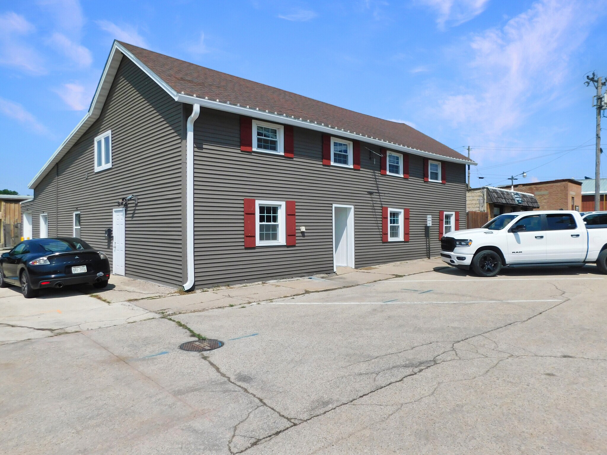 122 S Prairie St, Rockton, IL for Rent