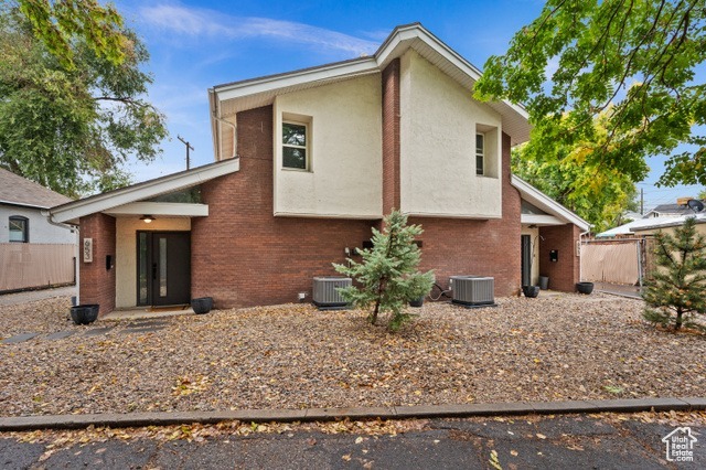 653 S Iverson St, Salt Lake City, UT for Sale