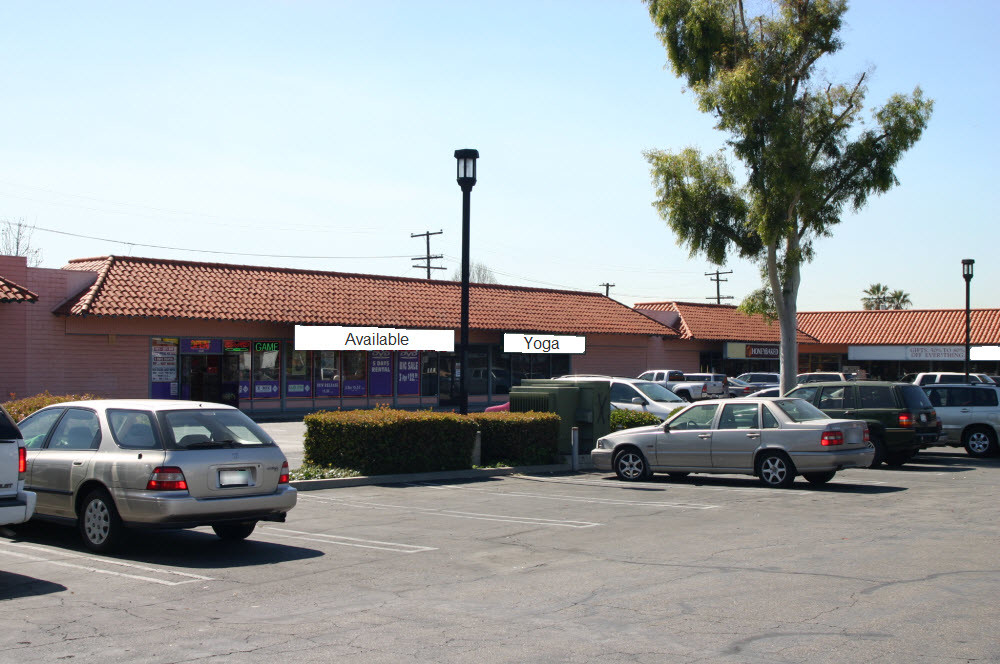 2400-2428 W Whittier Blvd, La Habra, CA for Rent