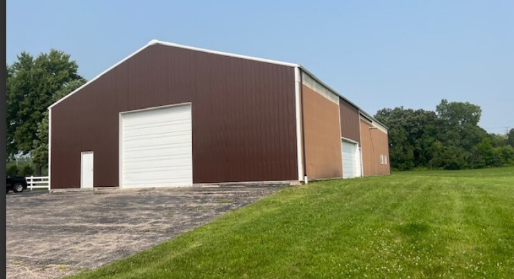 16917 Harmony Rd, Marengo, IL for Rent