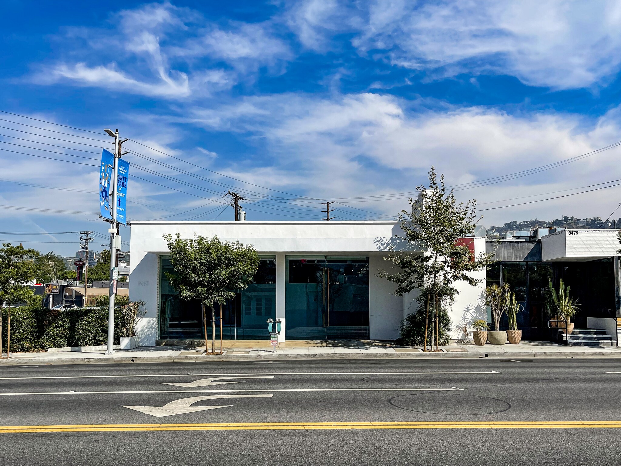 8483 Melrose Ave, West Hollywood, CA for Rent