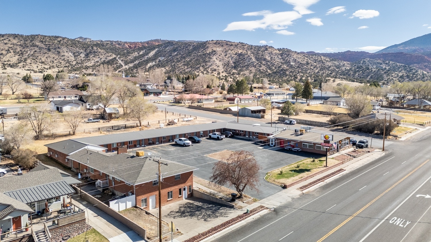 91 E Main St, Bicknell, UT for Sale
