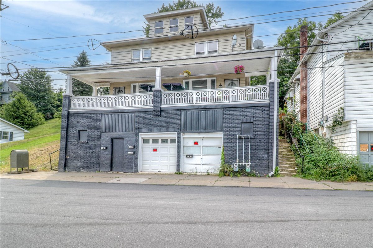 277 E Spring St, Nanticoke, PA for Sale
