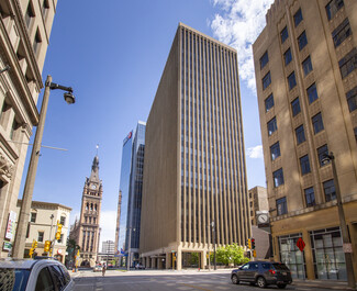 Milwaukee, WI Office/Residential - 770 N Water St