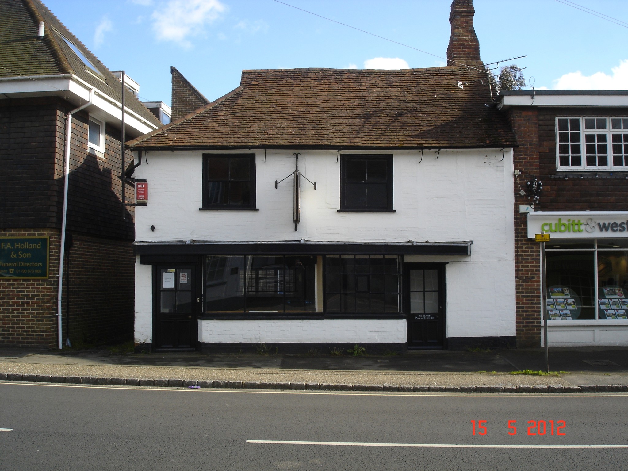 91-93 Lower St, Pulborough, WSX for Sale