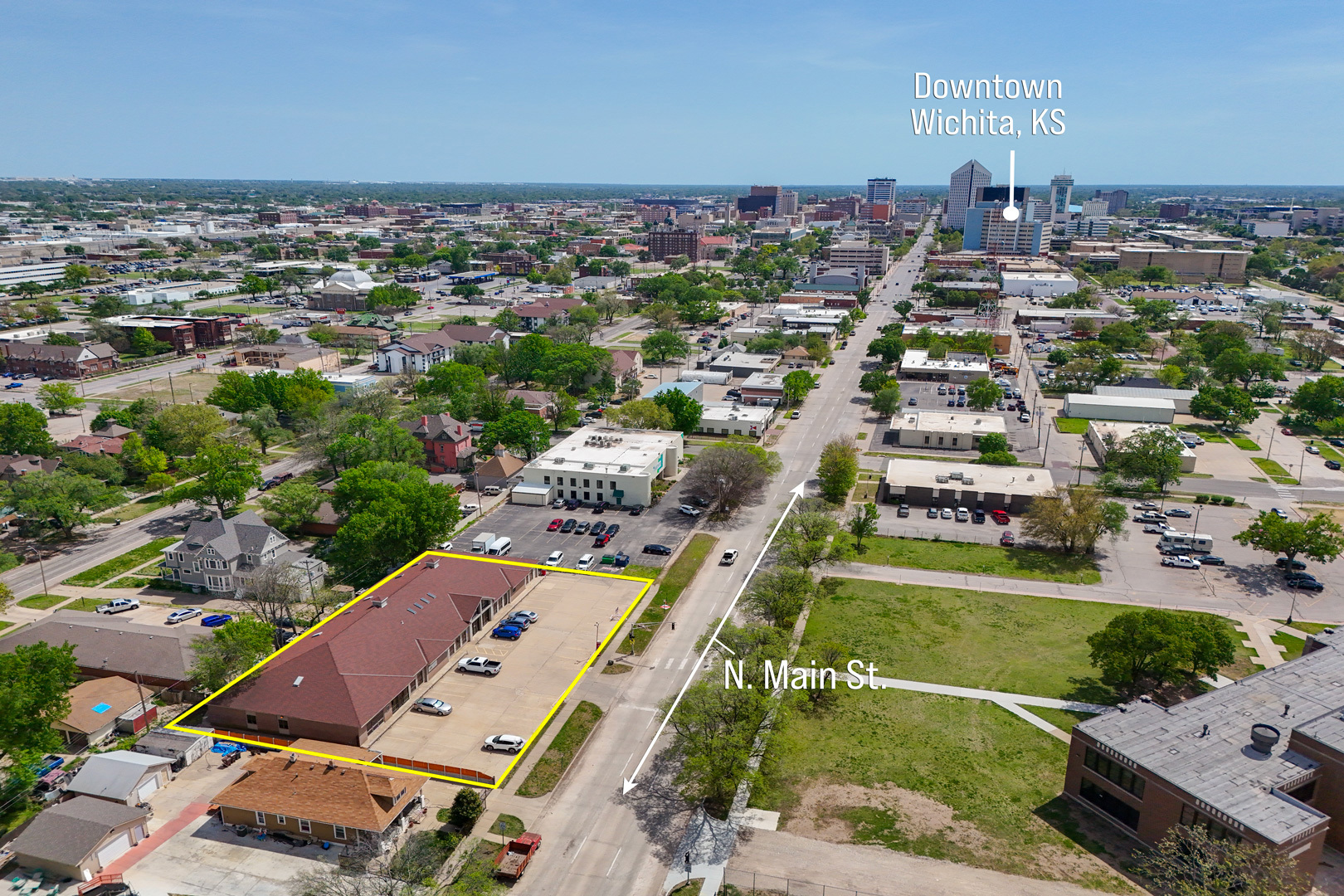 1020 N Main St, Wichita, KS for Sale