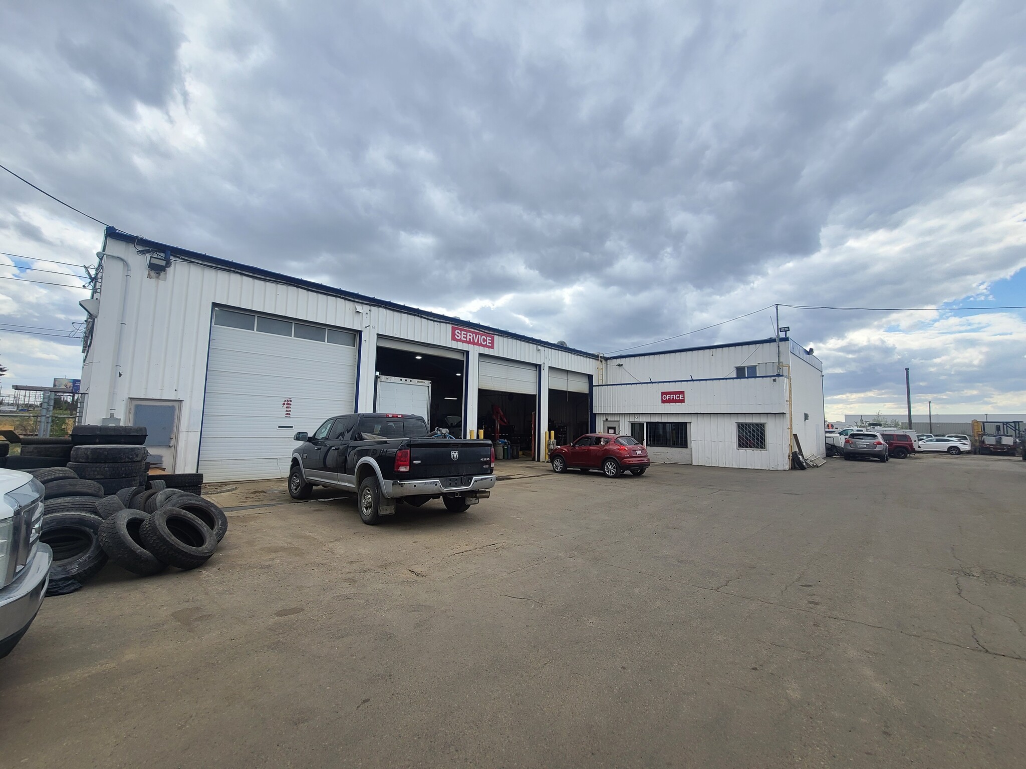 7020 50 St NW, Edmonton, AB for Sale