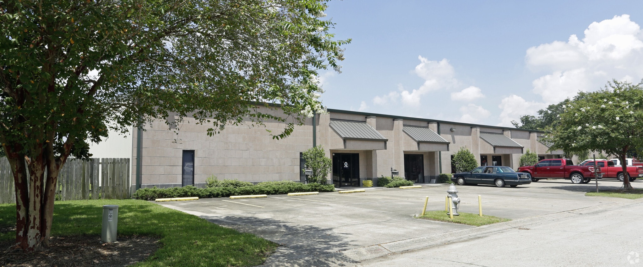 200-210 Pailet Dr, Harvey, LA for Rent