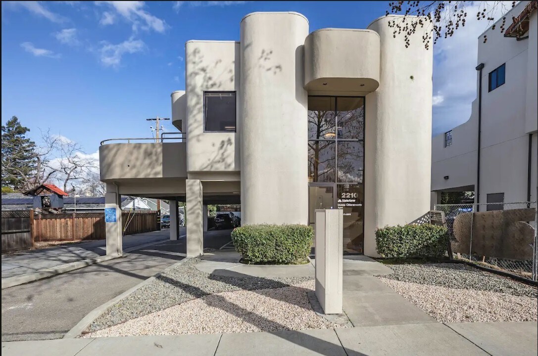2210 Winchester Blvd, Campbell, CA for Sale